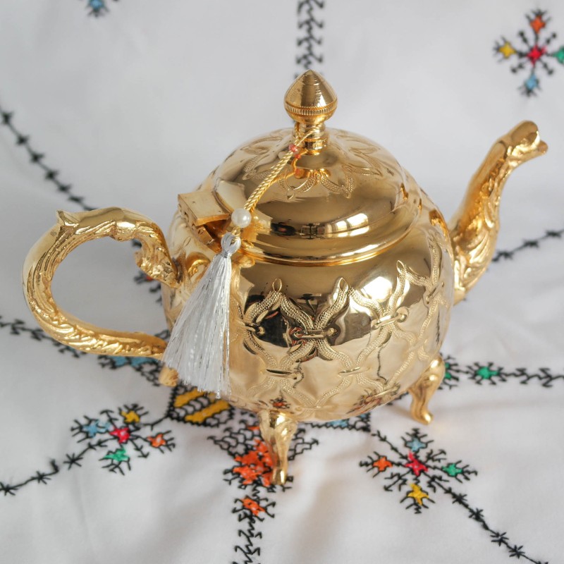 Théière marocaine artisanale Fessia dorée Théière marocaine artisanale Fessia dorée