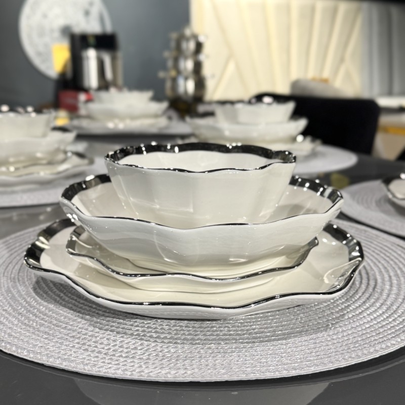 Service de table porcelaine 24 pièces Service de table porcelaine 24 pièces