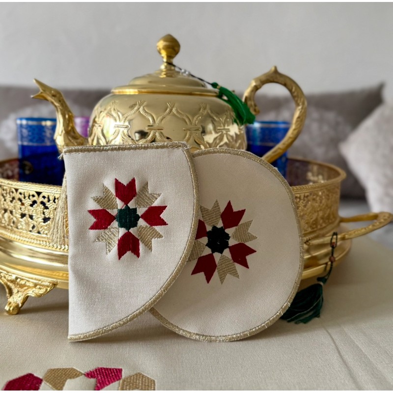 Accessoire pour théière orientale brodé Lyla Accessoire pour théière orientale brodé Lyla
