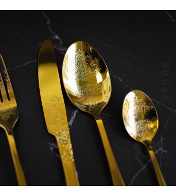 Ménagère coffret de 24 couverts dorés pour 6 personnes, gravures arabesques