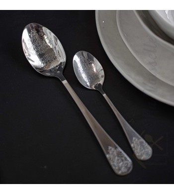 Ménagère coffret de 24 couverts acier inoxydable gravures arabesques